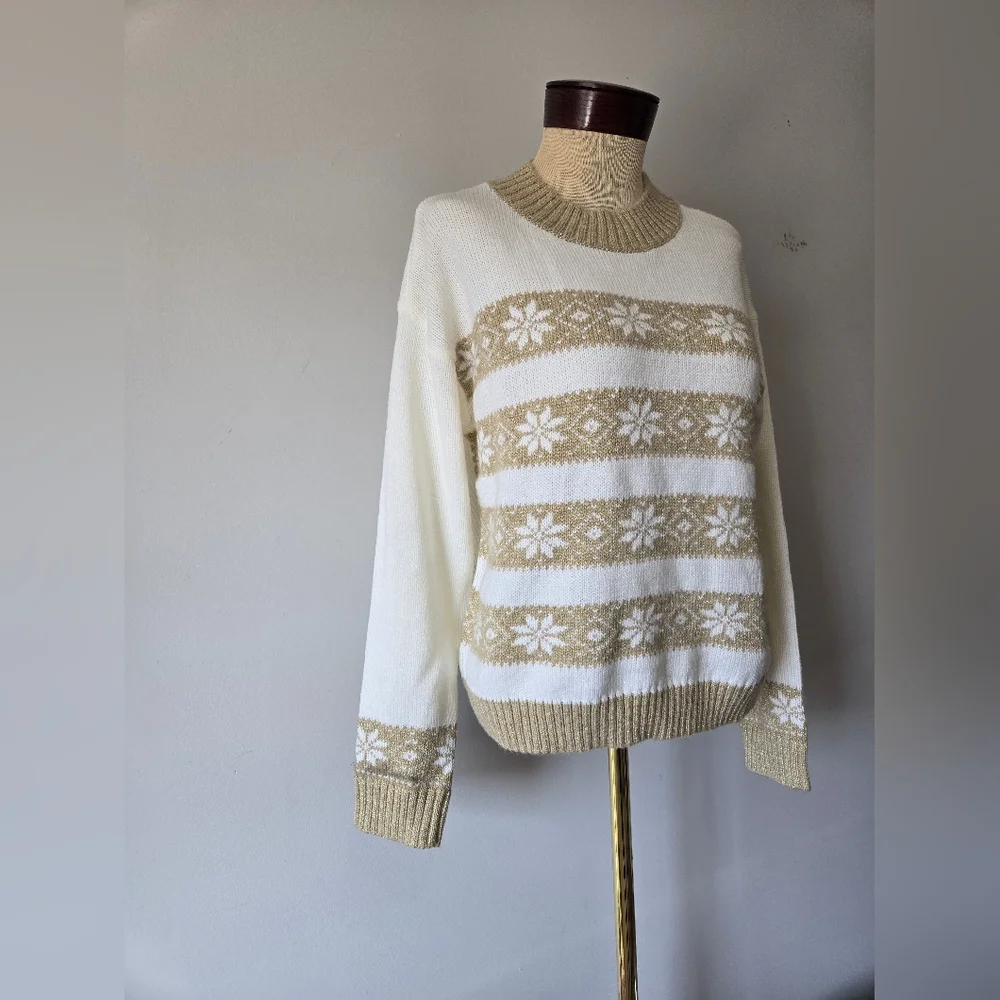 TOMMY HILFIGER Cream & Gold Snowflake Knit Sweater. Size Small - Picture 2 of 11